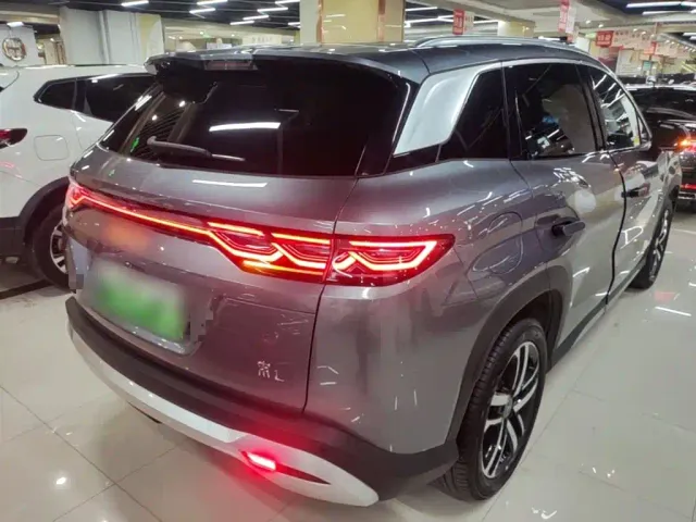 BYD Song L DM-i — Фото автомобиля 6