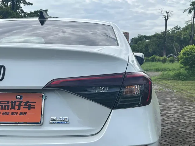 Honda Civic — Фото автомобиля 18
