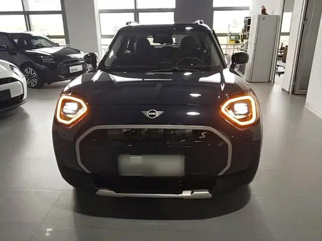 MINI Electric MINI ACEMAN — Фото автомобиля 2