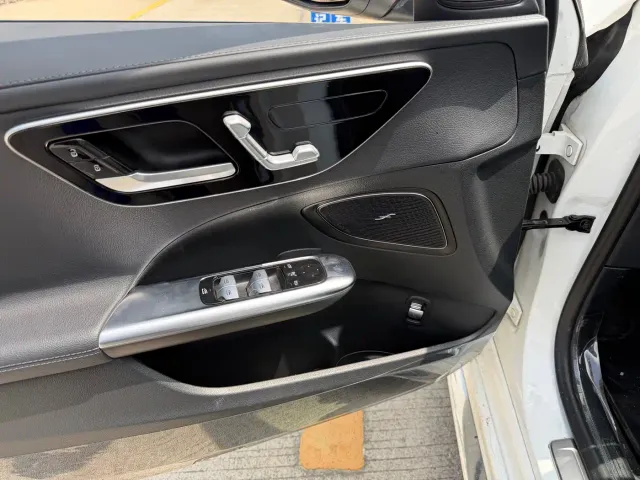 Mercedes-Benz C-Class — Фото автомобиля 7