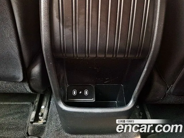 Hyundai Kona SX2 — Фото автомобиля 16