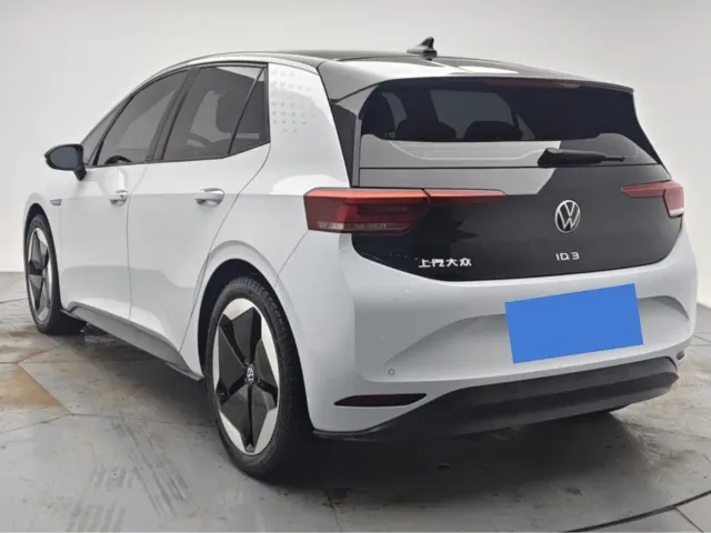 Volkswagen ID.3 — Фото автомобиля 5