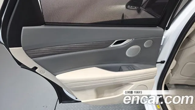 Genesis G80 RG3 — Фото автомобиля 14
