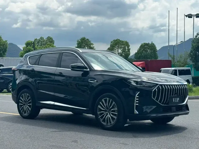 Jetour X70 Plus — Фото автомобиля 3