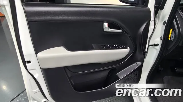 Kia RAY Новый Kia Ray Signature — Фото автомобиля 24
