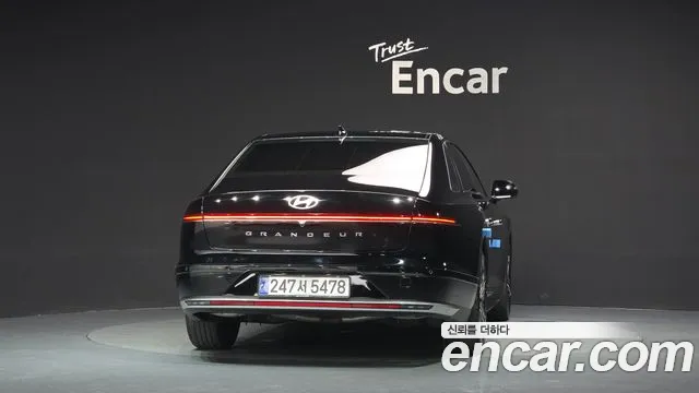 Hyundai Grandeur GN7 — Фото автомобиля 4