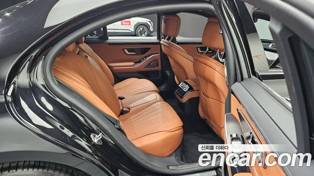 Mercedes-Benz S-Class S-класс W223 — Фото автомобиля 11