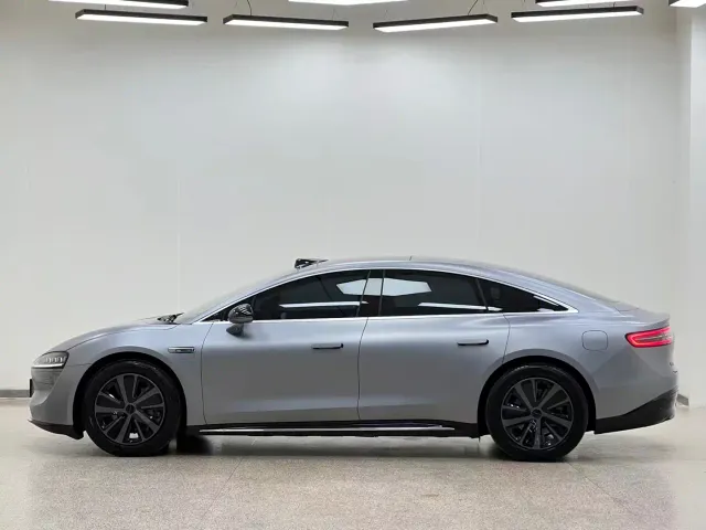 Luxeed S7 — Фото автомобиля 16