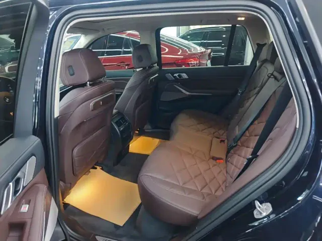 BMW X5 — Фото автомобиля 16
