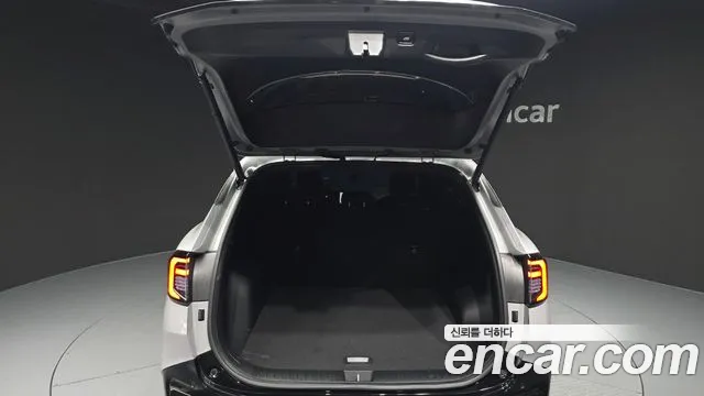 Kia Sportage Бензин 1.6 турбо 2WD — Фото автомобиля 19