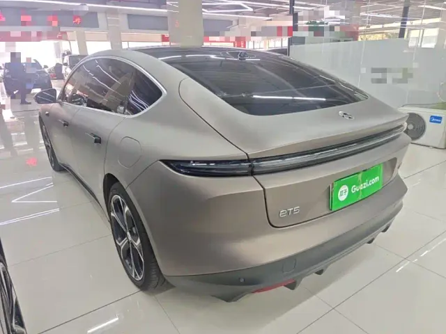 Nio ET5 — Фото автомобиля 4