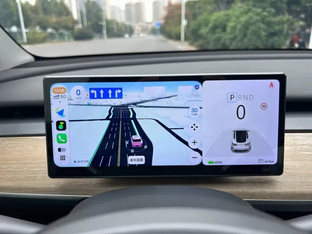Tesla Model Y — Фото автомобиля 6