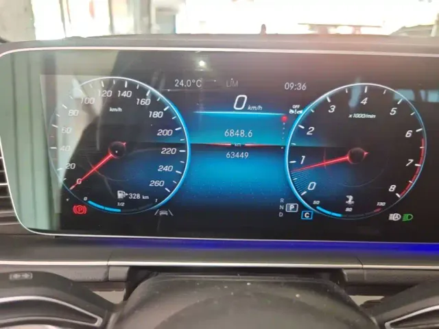 Mercedes-Benz GLE-Class — Фото автомобиля 11