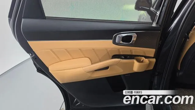 Kia Sorento Sorento 4-е поколение Бензин 2.5T 4WD — Фото автомобиля 23