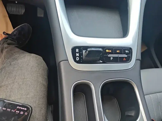 Geely Starry Wish — Фото автомобиля 13