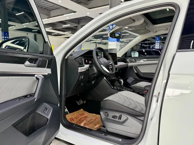 Volkswagen Tayron — Фото автомобиля 4