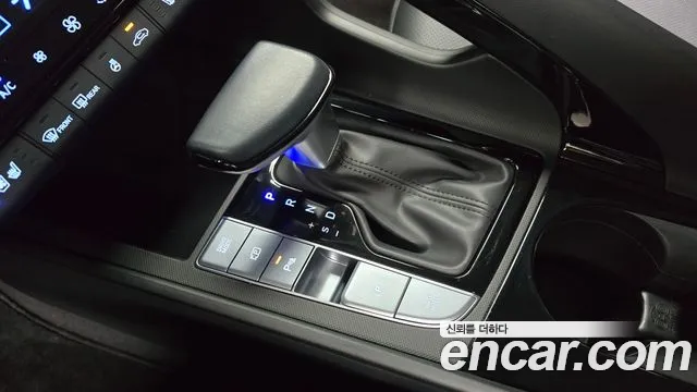 Hyundai AVANTE Новый Avante (CN7) — Фото автомобиля 9