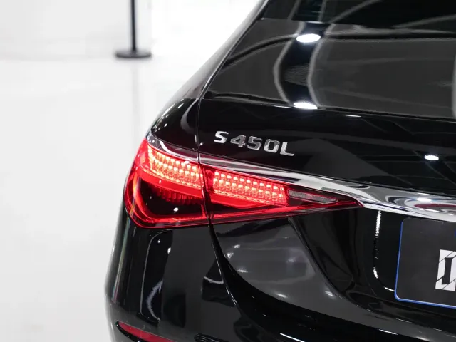 Mercedes-Benz S-Class — Фото автомобиля 6