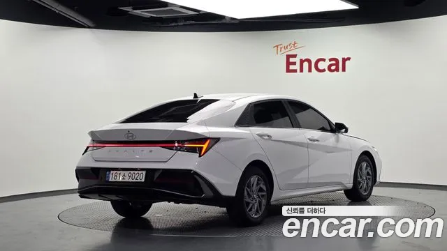 Hyundai AVANTE Новый Avante (CN7) — Фото автомобиля 2
