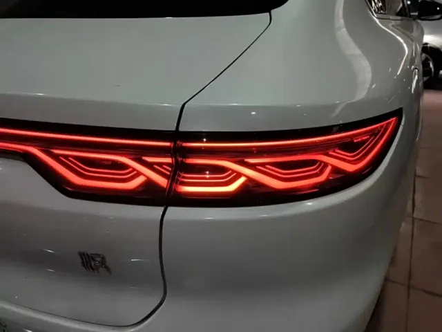BYD Han — Фото автомобиля 7
