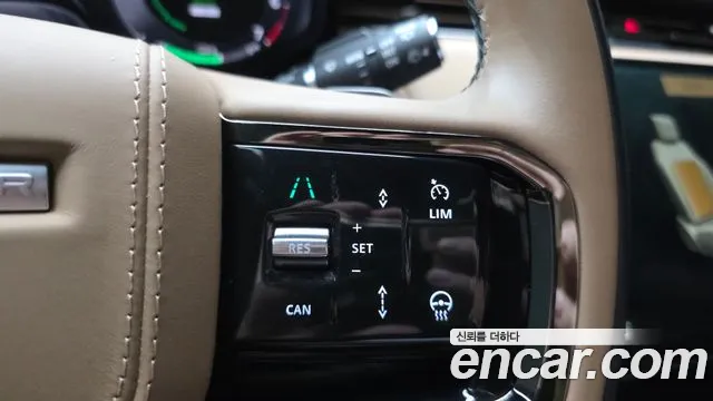 Land Rover Range Rover Sport — Фото автомобиля 23