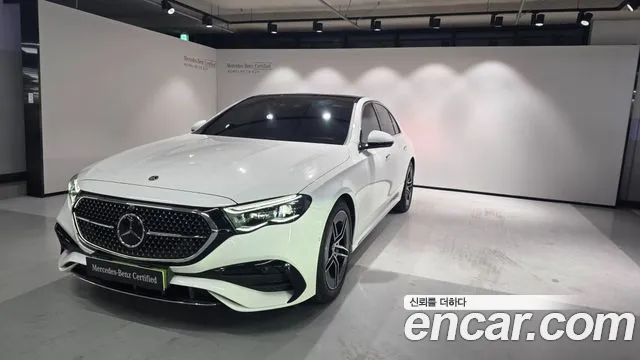 Фотография автомобиля — Mercedes-Benz E-Class W214