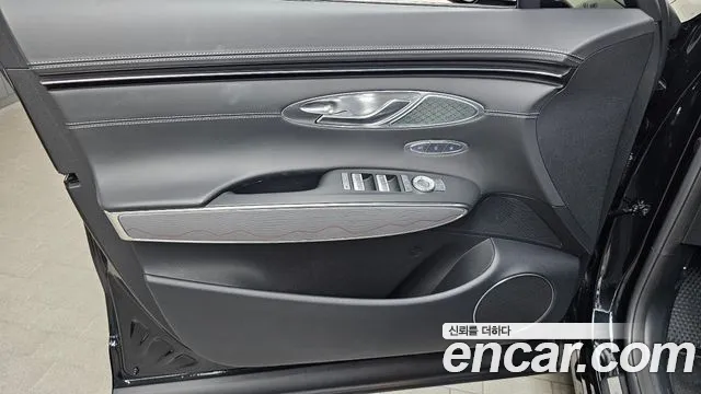 Genesis GV70 3.5T Бензин AWD — Фото автомобиля 21