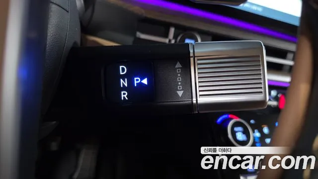 Hyundai Santa Fe MX5 — Фото автомобиля 12