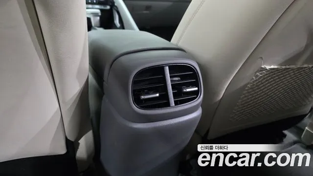 Hyundai AVANTE — Фото автомобиля 28
