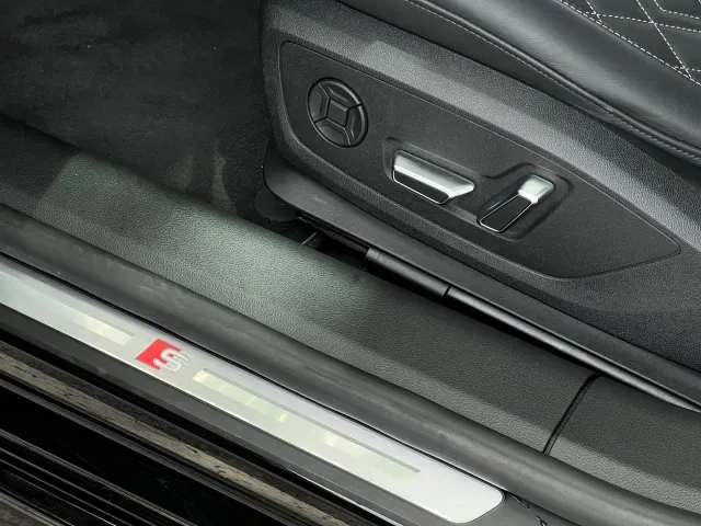 Audi A7 — Фото автомобиля 23