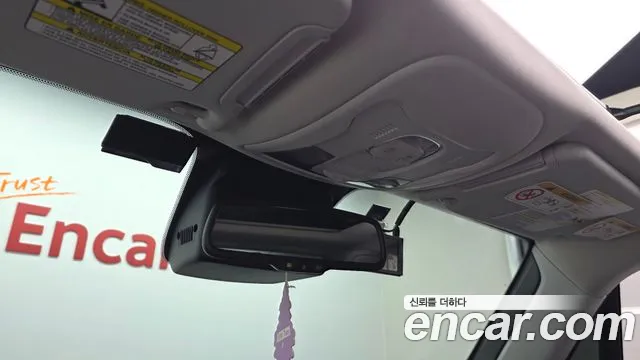 Jeep Renegade — Фото автомобиля 25