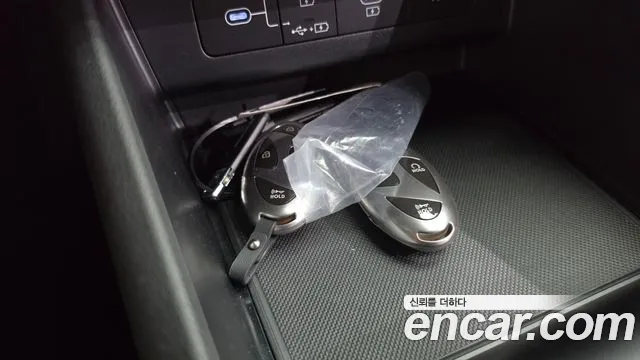 Hyundai Sonata Premium — Фото автомобиля 12