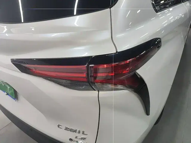 Toyota Sienna — Фото автомобиля 7