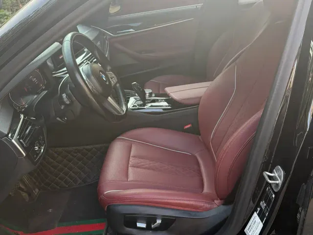 BMW 5 Series — Фото автомобиля 6