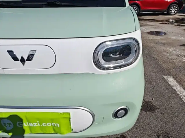 Wuling Hongguang Mini EV — Фото автомобиля 23
