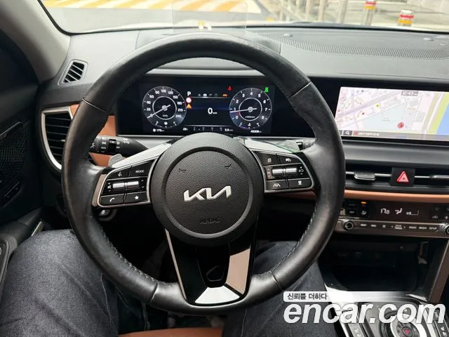 Kia Seltos — Фото автомобиля 15