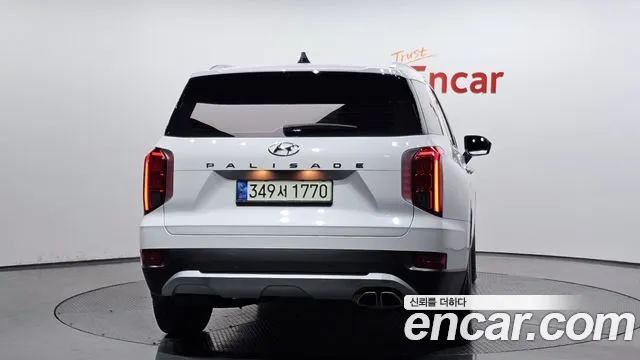 Hyundai Palisade Palisade Дизель 2.2 2WD — Фото автомобиля 4