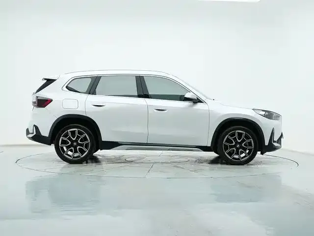 BMW X1 — Фото автомобиля 15