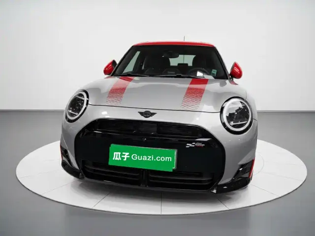 MINI John Cooper Works — Фото автомобиля 2