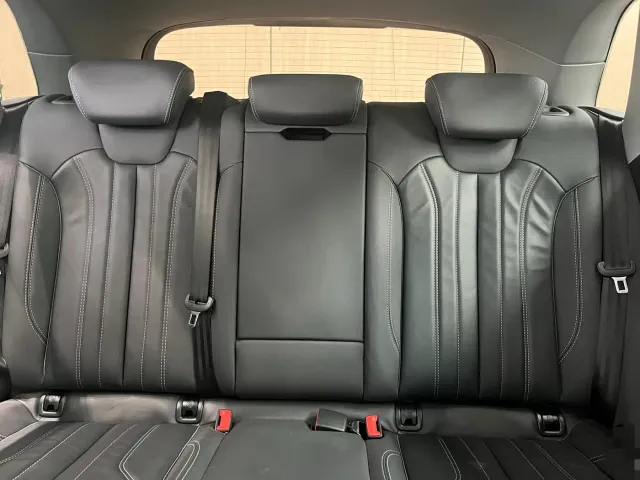 Audi Q5L — Фото автомобиля 5