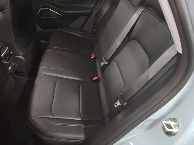 Geely Emgrand — Фото автомобиля 16