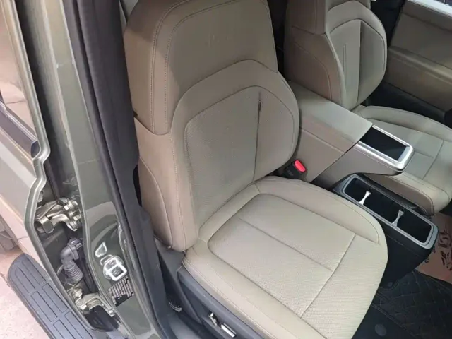 iCAR V23 — Фото автомобиля 24