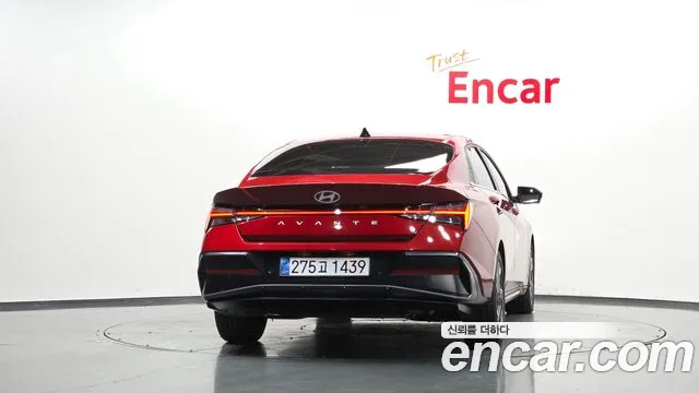 Hyundai Avante CN7 — Фото автомобиля 4