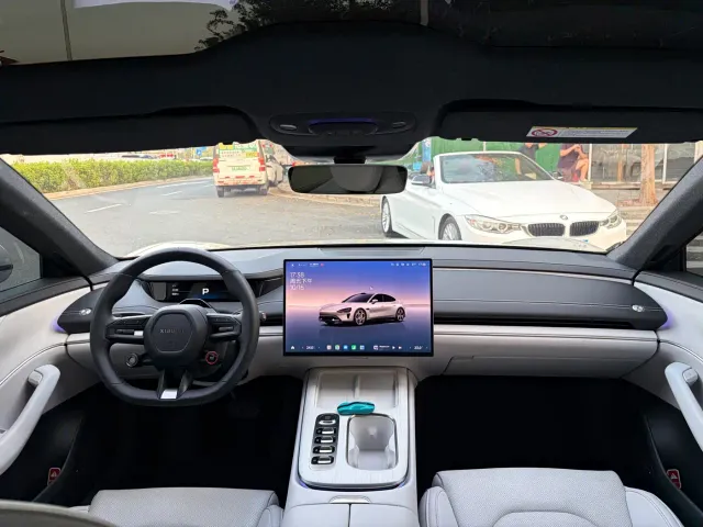 Xiaomi SU7 — Фото автомобиля 5