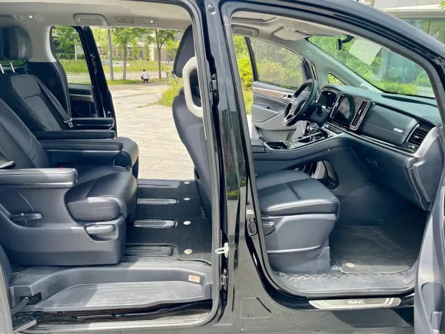 GAC Trumpchi M8 — Фото автомобиля 12
