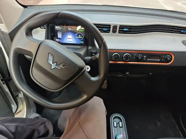 Wuling Hongguang Mini EV — Фото автомобиля 9