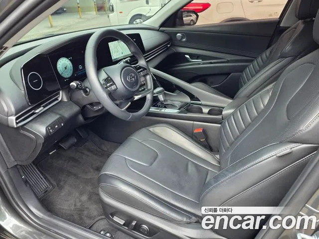 Hyundai AVANTE Avante (CN7) — Фото автомобиля 8