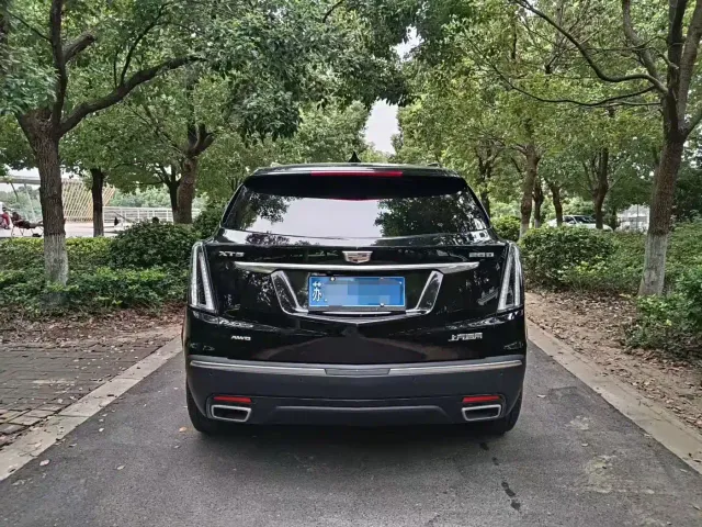 Cadillac XT5 — Фото автомобиля 5
