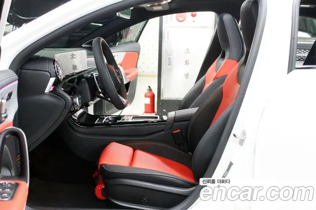 Mercedes-Benz A-Class — Фото автомобиля 13