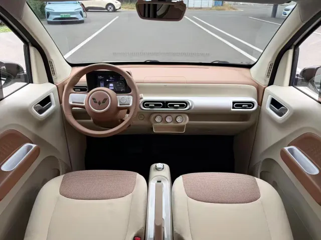Wuling Hongguang Mini EV — Фото автомобиля 15